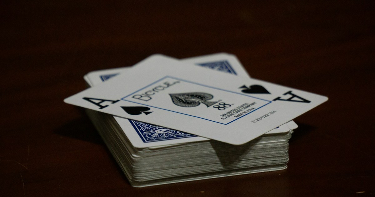 O que é overlay no poker: a conta entre garantia e arrecadação